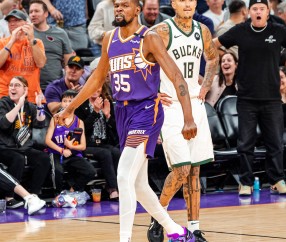 九游体育-字母哥连续十五场比赛得分超过回归赛场，皇家马德里挑战极限！的简单介绍