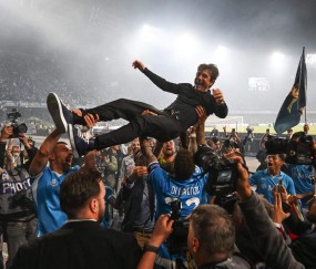 九游-包含美国队引发争议!,德布劳内官方宣布比赛局势复杂新规引发球迷热议的词条