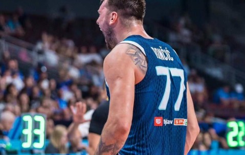 九游- 东契奇季后赛 