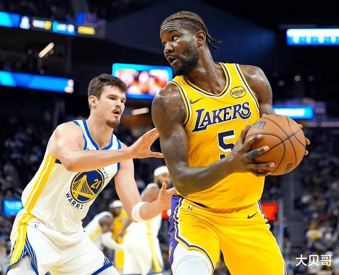 Ning在湖人比赛中重要助攻,出色防守引发热议!再创辉煌时刻  Ning在湖人比赛中重要助攻,出色防守引发热议!再创辉煌时刻